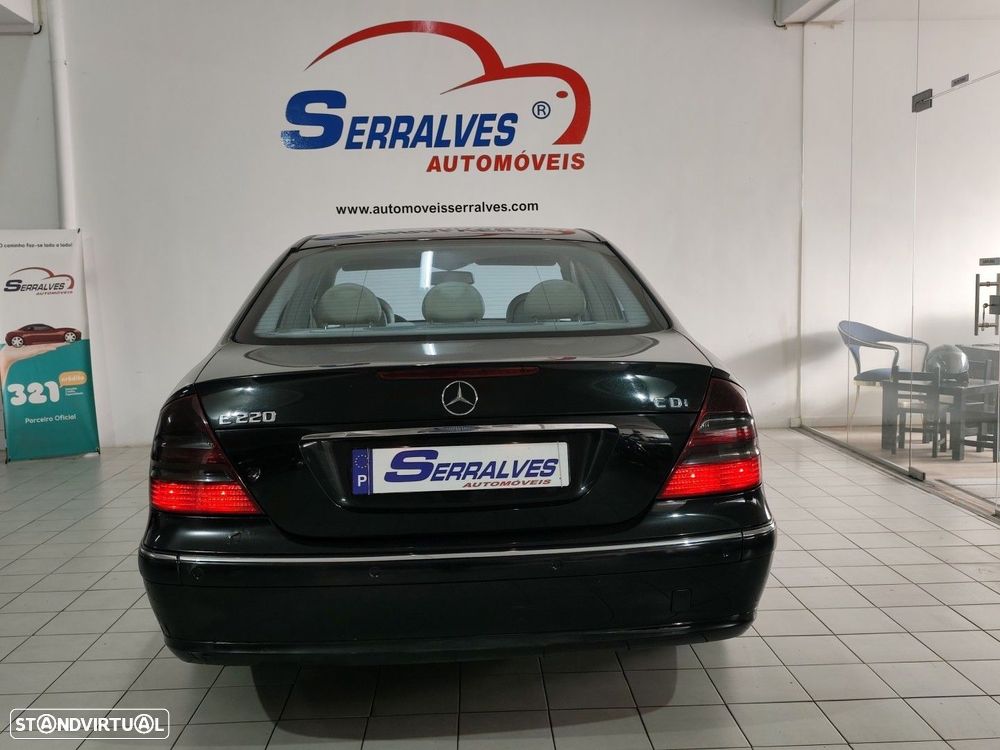 Mercedes-Benz E 220 CDi Avantgarde Aut. - 6