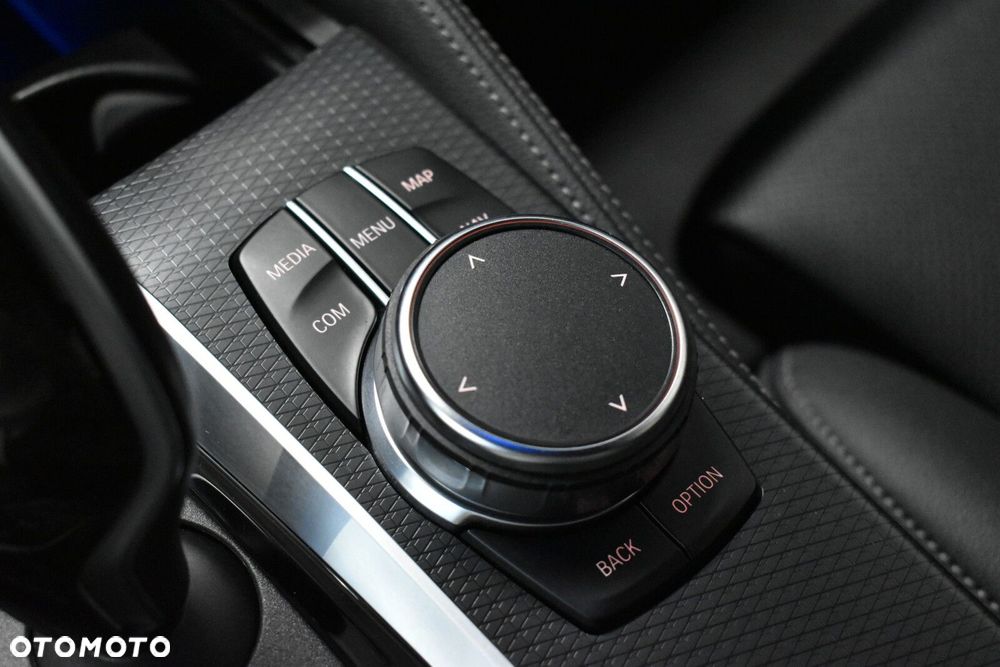 BMW Seria 5 530e xDrive M Sport sport - 19