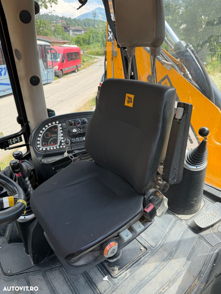 JCB 3CX - 14