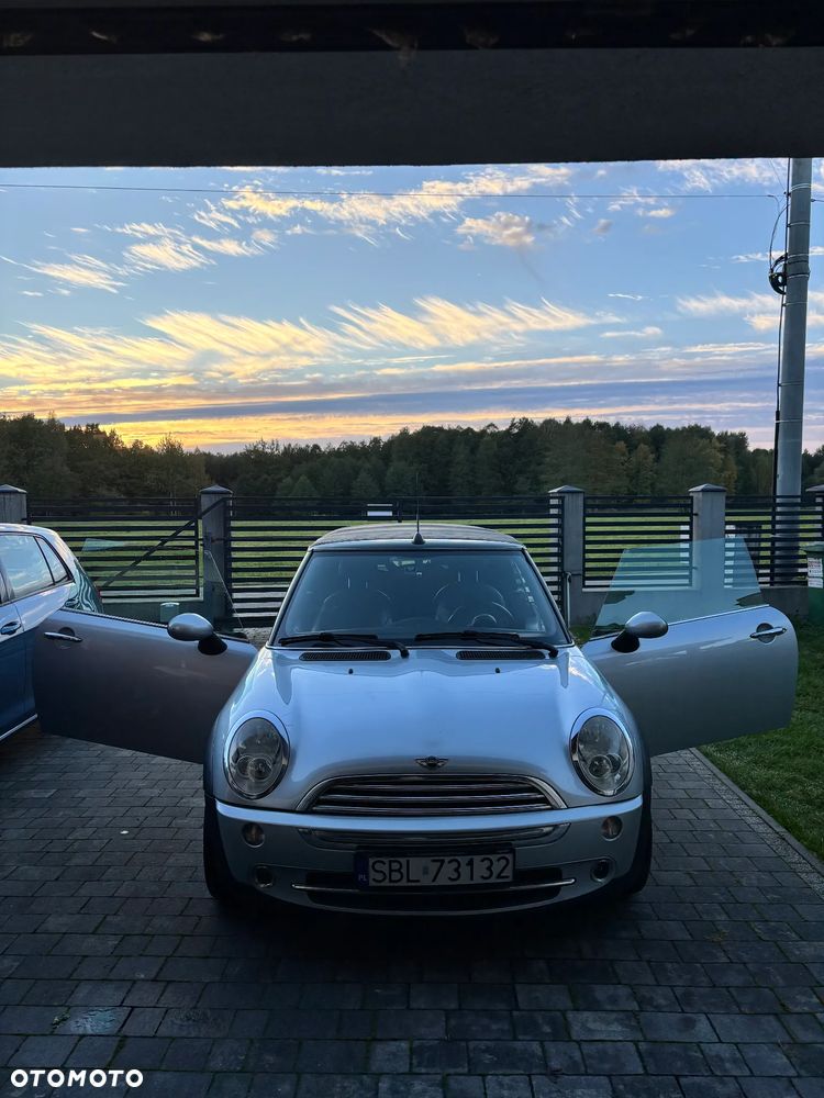 MINI Cooper Standard - 27