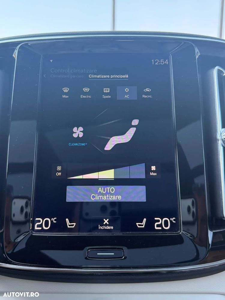 Volvo XC 40 D4 AWD Geartronic Inscription - 13