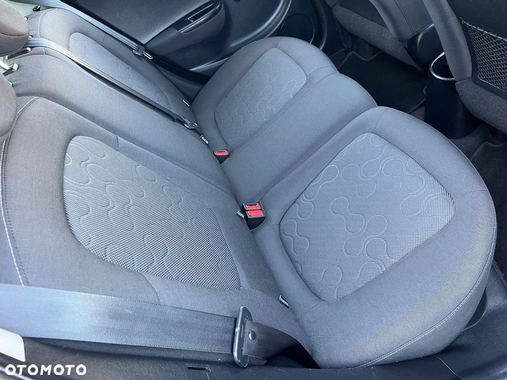 Hyundai i20 - 9
