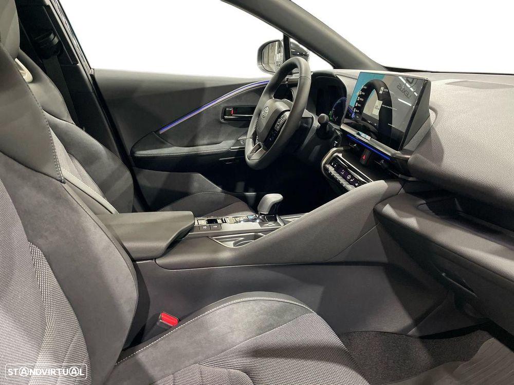 Toyota C-HR - 7