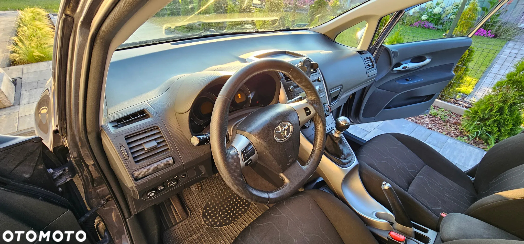 Toyota Auris 1.33 VVT-i Active - 7