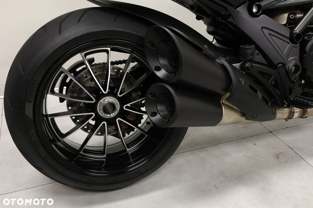 Ducati Diavel - 32