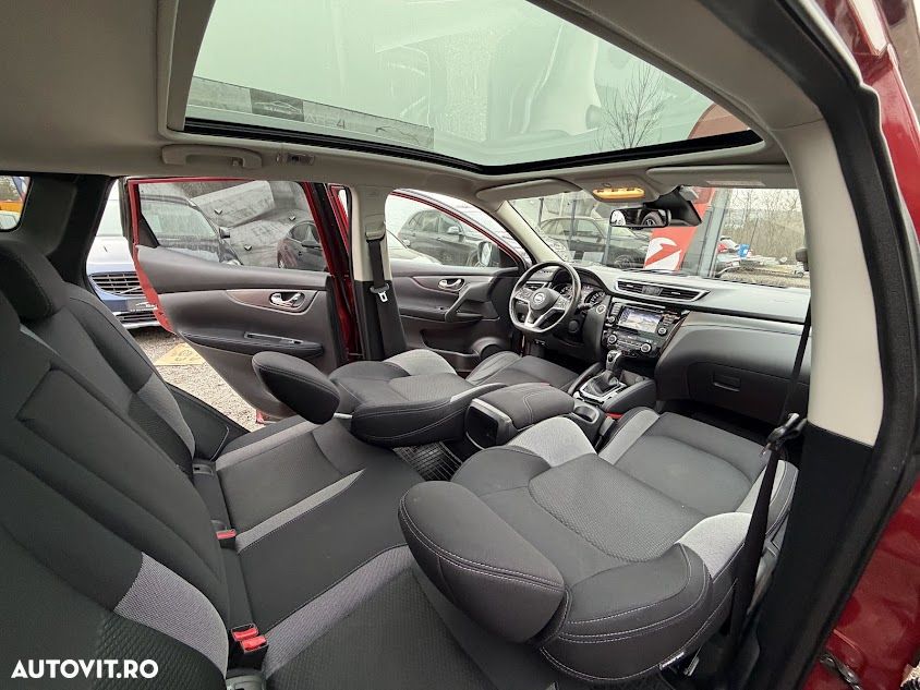 Nissan Qashqai 1.2 DIG-T Xtronic N-Connecta - 6