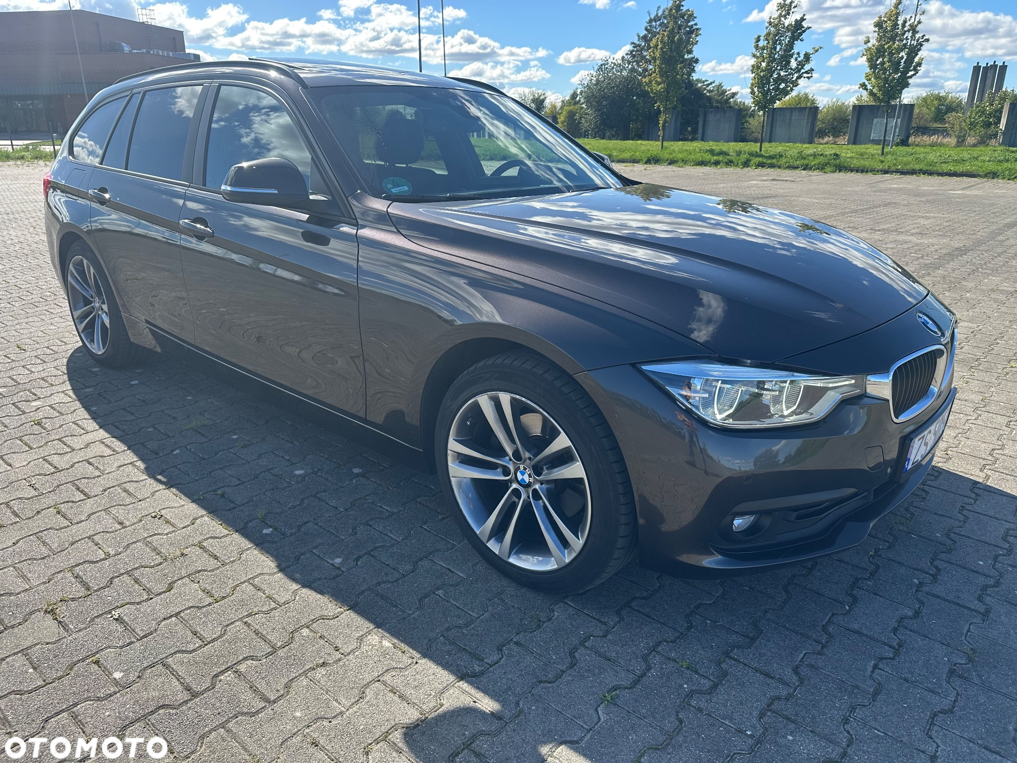 BMW Seria 3 320d xDrive Advantage - 12