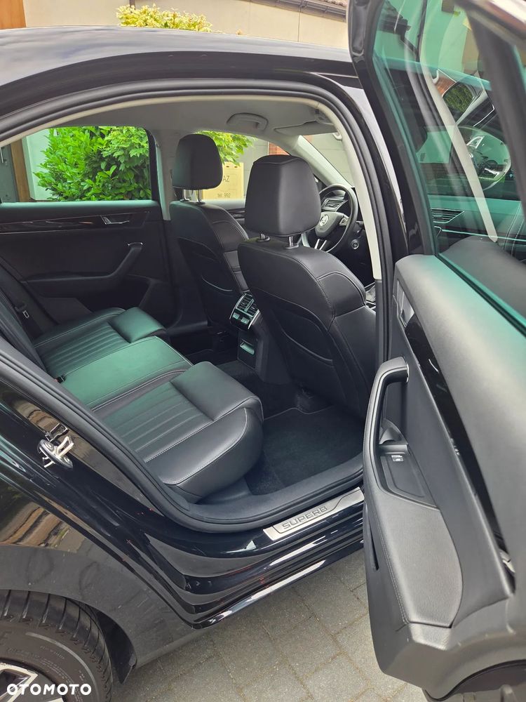Skoda Superb 2.0 TSI 4x4 L&K DSG - 12