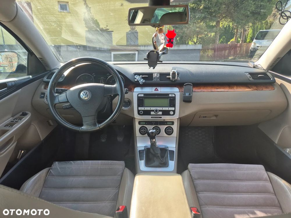 Volkswagen Passat 2.0 TDI DPF Comfortline - 7