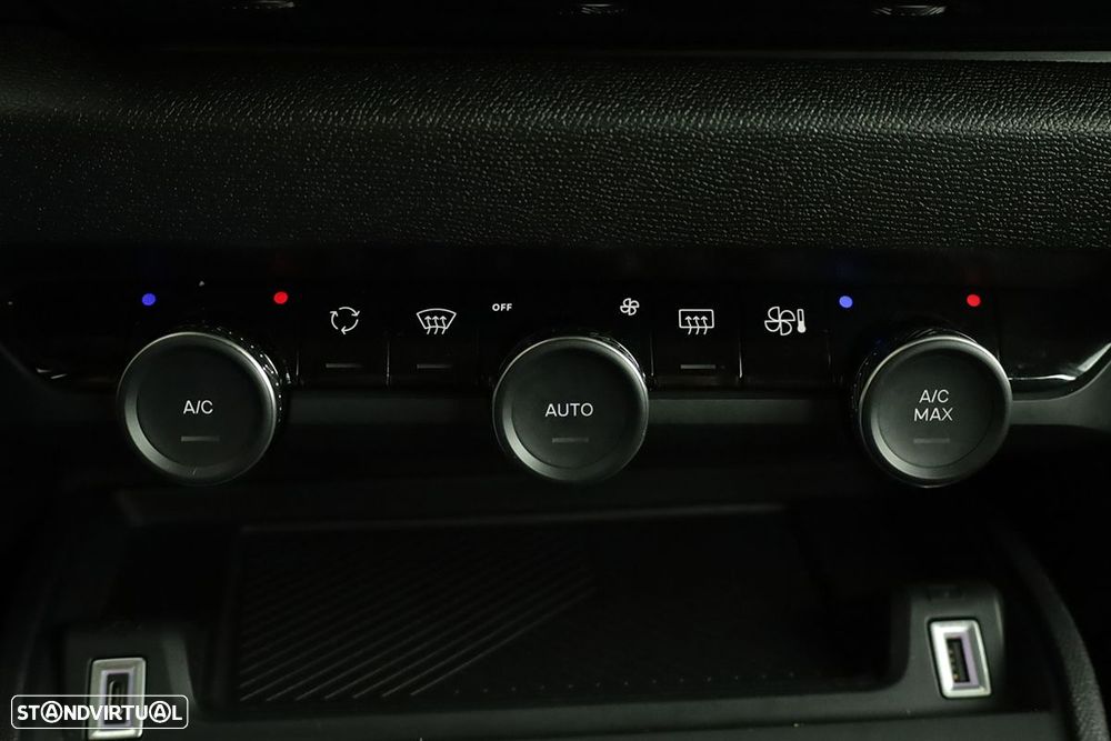 Citroën C4 1.2 PureTech Plus EAT8 - 13