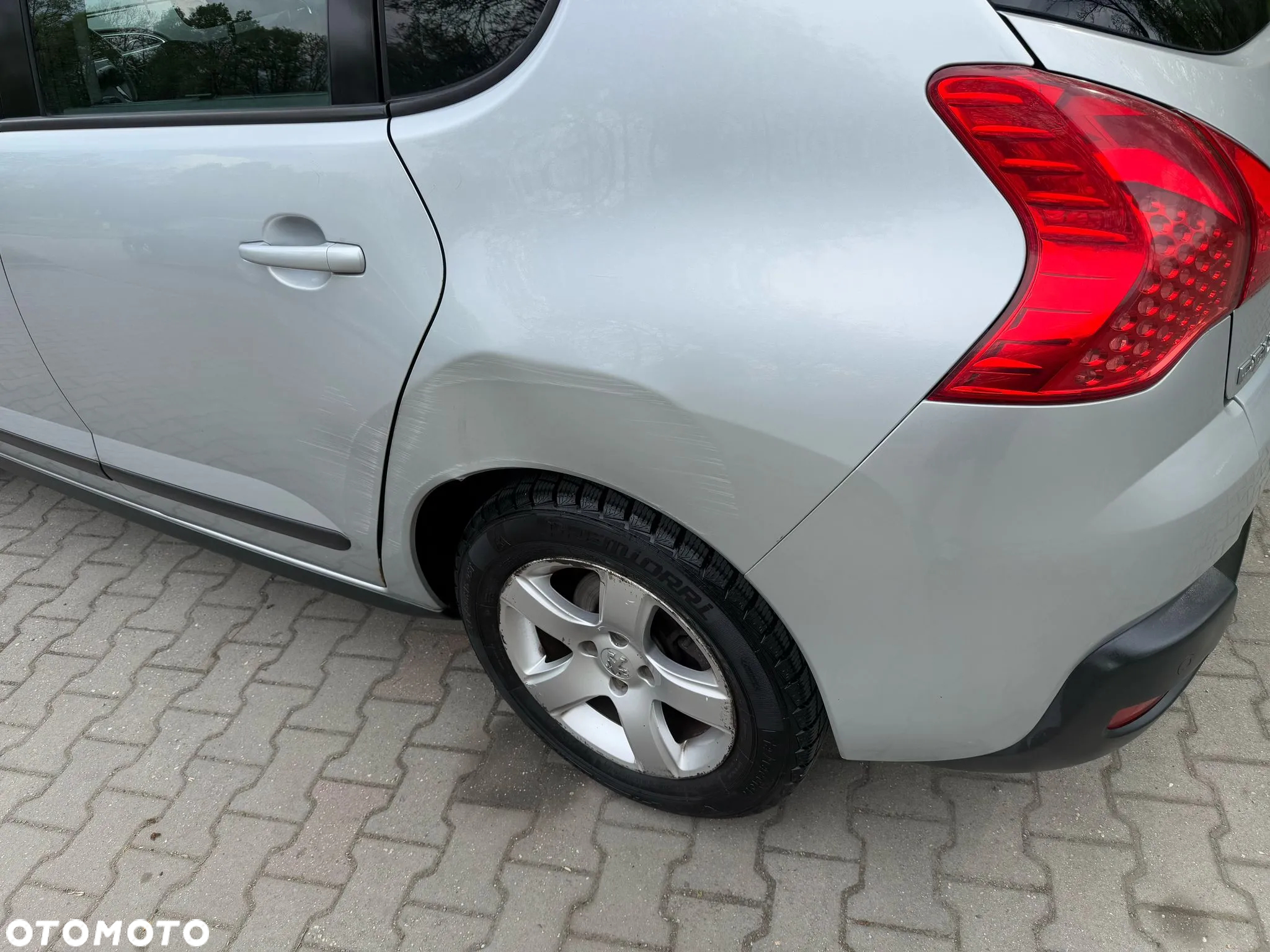 Peugeot 3008 HDi FAP 110 Platinum - 14