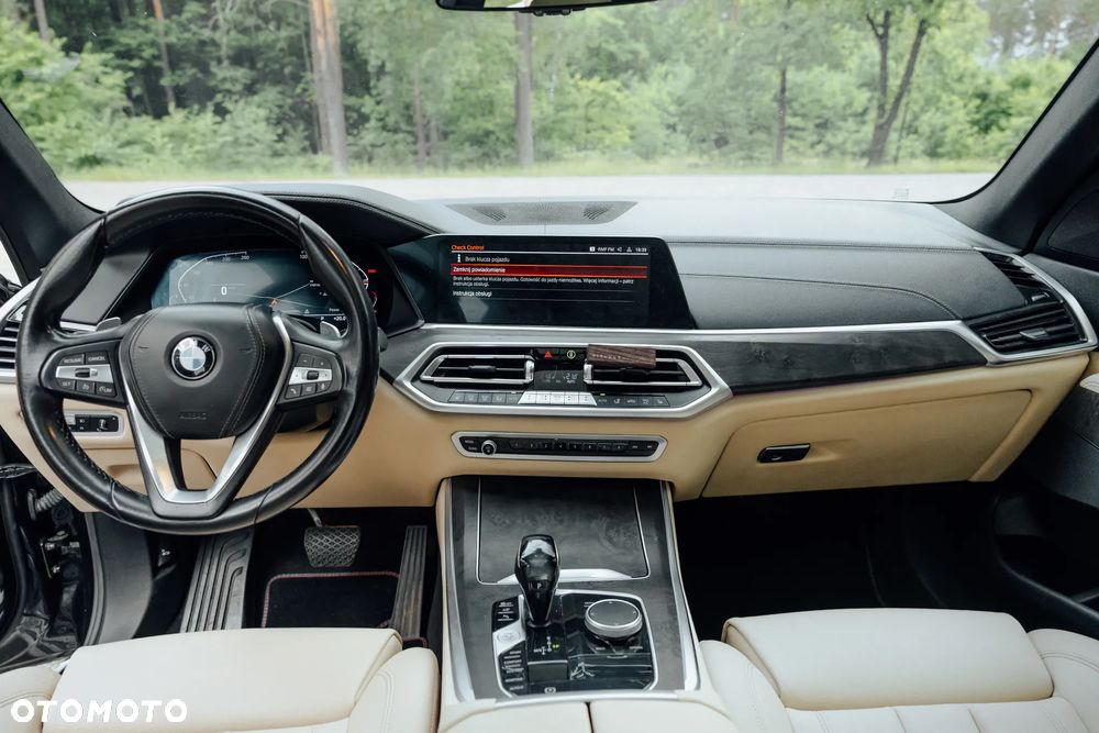 BMW X5 xDrive40i xLine - 19