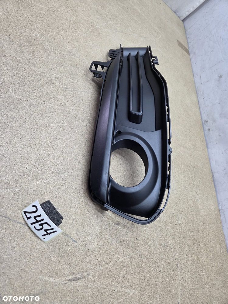 BMW F30 lift LCI 7396858 kratka zderzaka przód przedni prawy prawa - 2