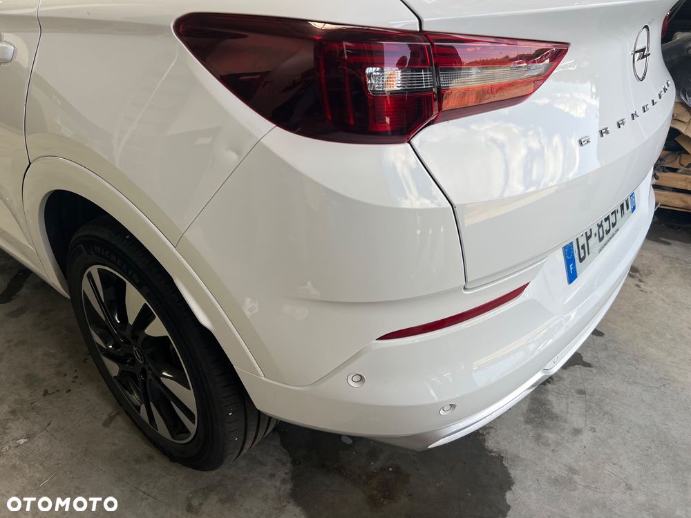 Opel Grandland X - 11
