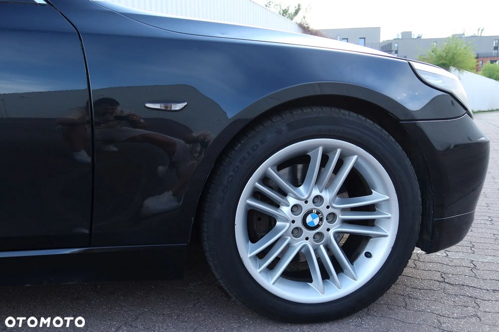 BMW Seria 5 - 13