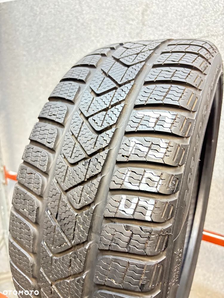 1 Opona Zimowa Pirelli 205/40/17 84H, XL - 3