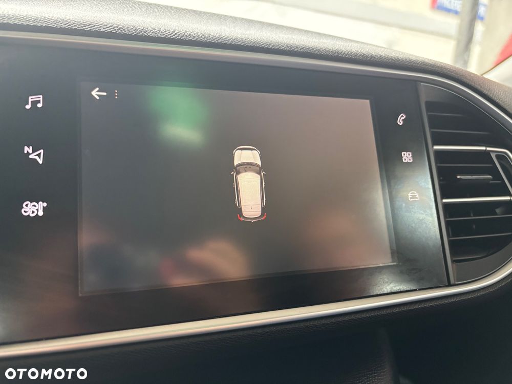 Peugeot 308 1.2 PureTech Active S&S EAT6 - 33