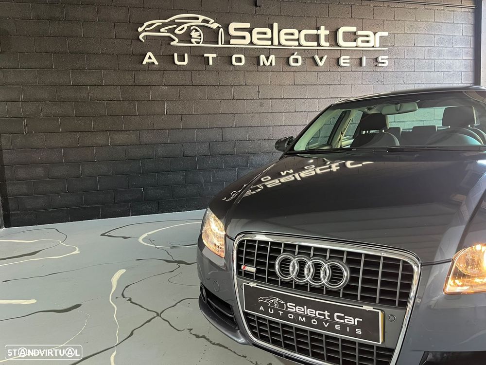 Audi A4 2.0 TDI S-line - 23