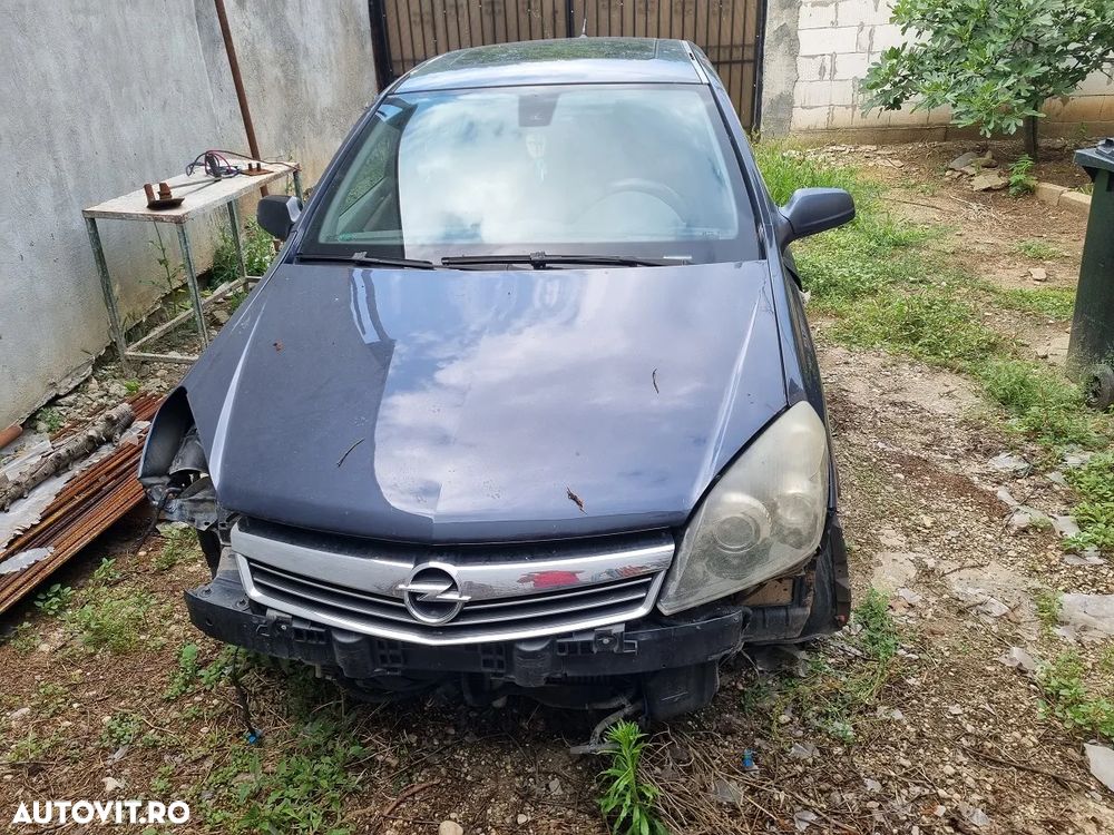 Opel Astra - 1