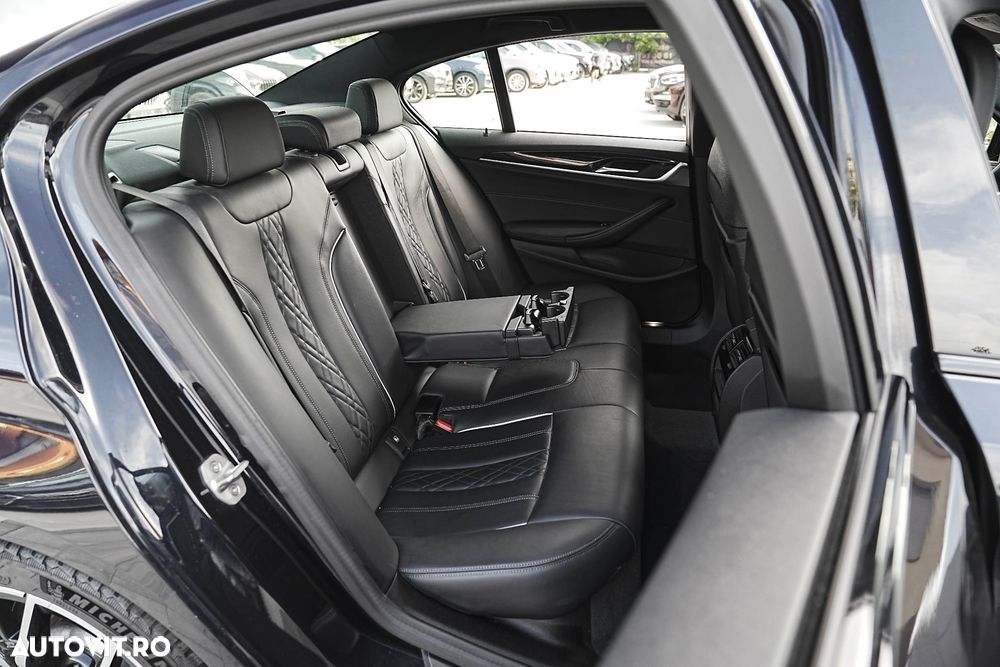 BMW Seria 5 545e xDrive Aut. M Sport Edition - 13