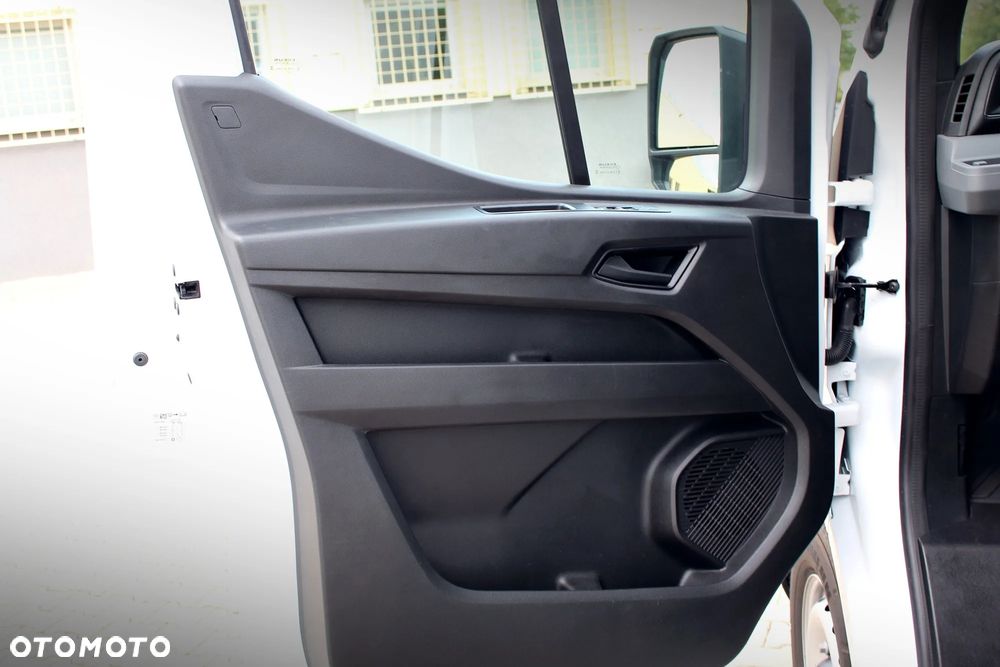 Renault Master kontener 9eup + winda BAR 750kg - 16