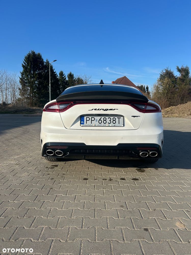 Kia Stinger 3.3 T-GDI V6 GT AWD - 3