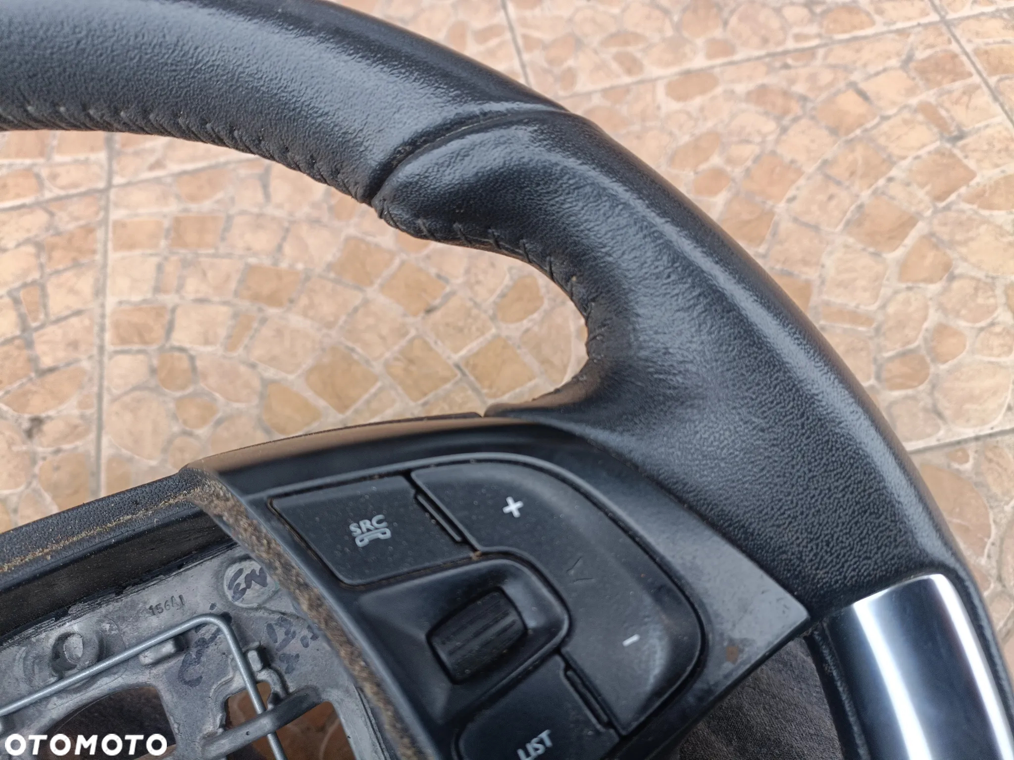 C4 PICASSO II kierownica w dobrym stanie SKÓRA - 7