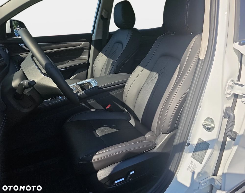 DFSK e5 1.5 PHEV Prestige E-CVT - 13