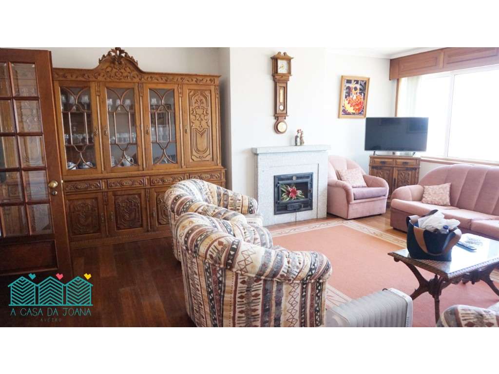 Apartamento T4 com Garagem Dupla Fechada em Aveiro - Grande imagem: 2/22