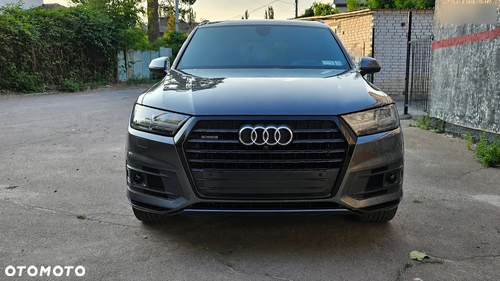 Audi Q7 3.0 TFSI Quattro Tiptronic - 2