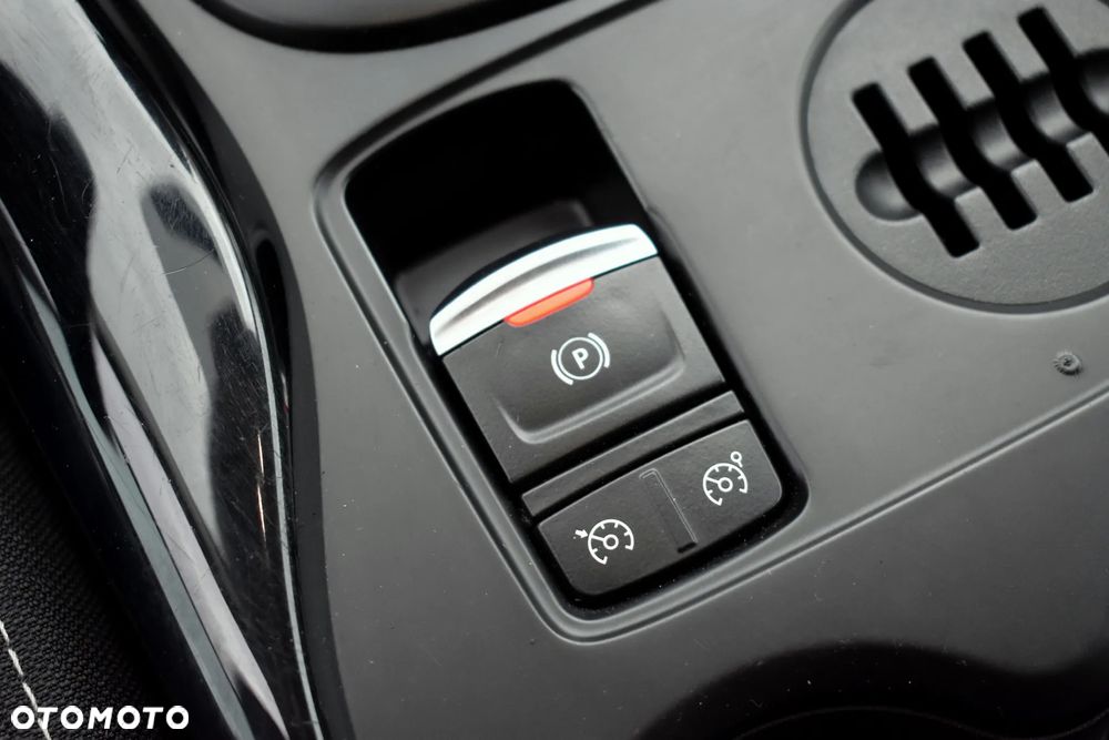 Renault Kadjar 1.2 Energy TCe Business - 31