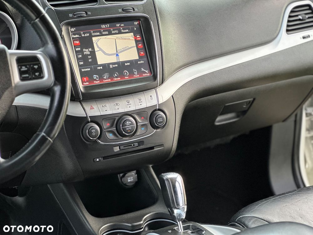 Fiat Freemont 2.0 Multijet 16V DPF Automatik Allrad Lounge - 37