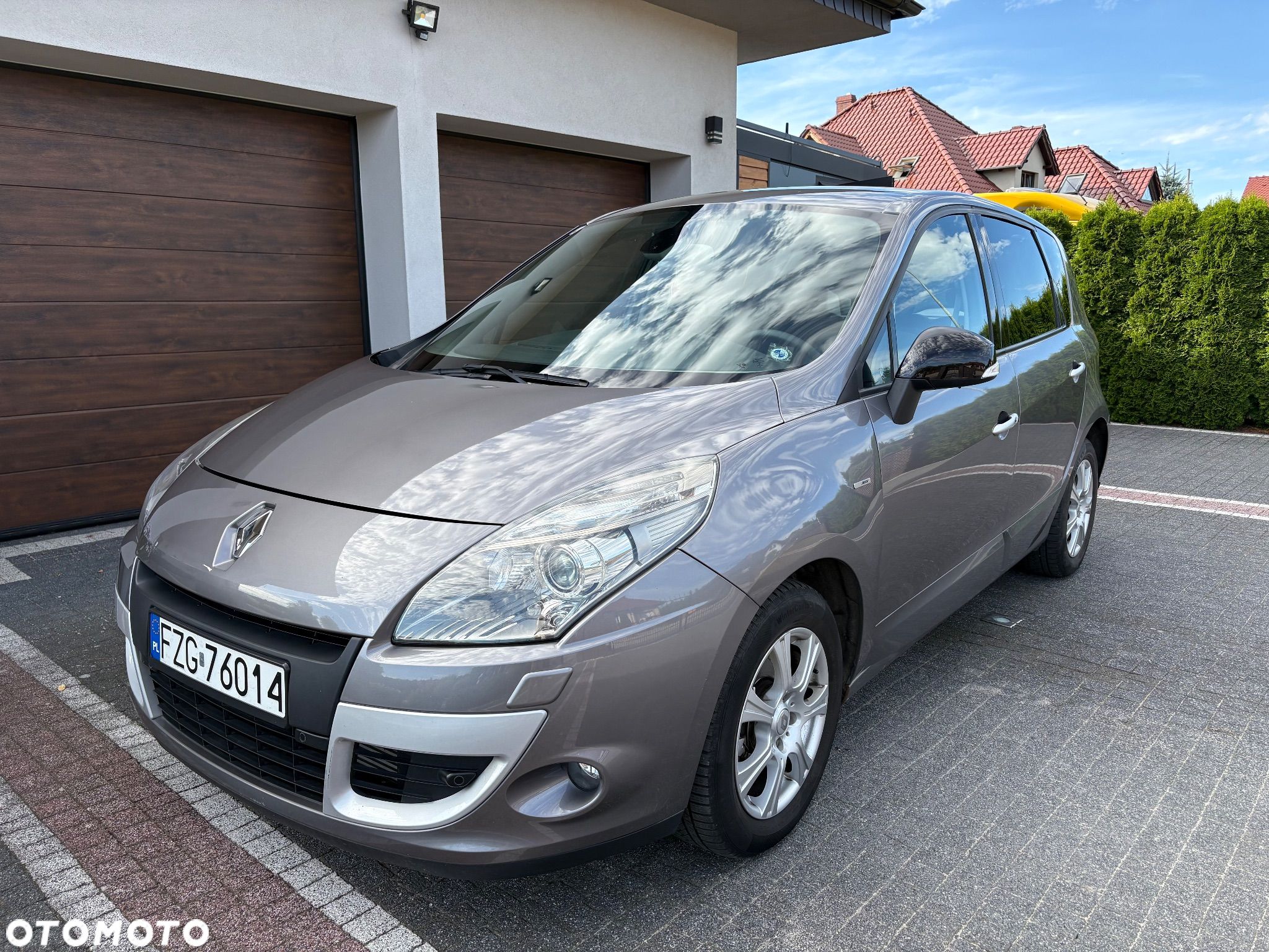 Renault Scenic 1.5 dCi Bose EDition EDC - 1