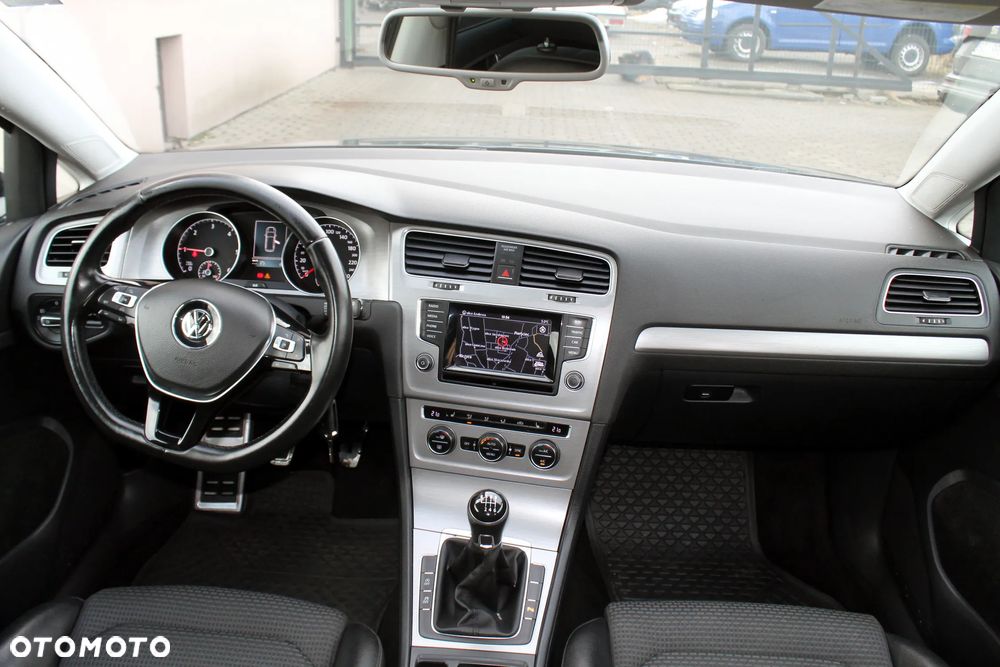 Volkswagen Golf 1.6 TDI 4Motion BlueMotion Technology Comfortline - 9