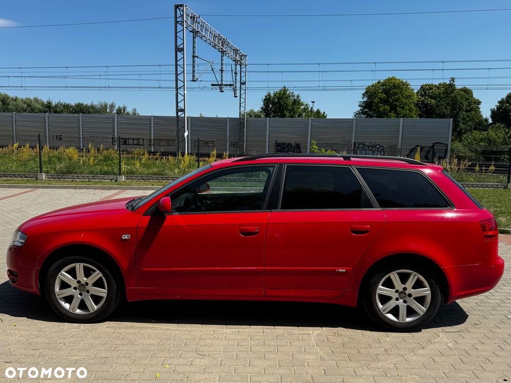 Audi A4 Avant 2.0 TDI - 10
