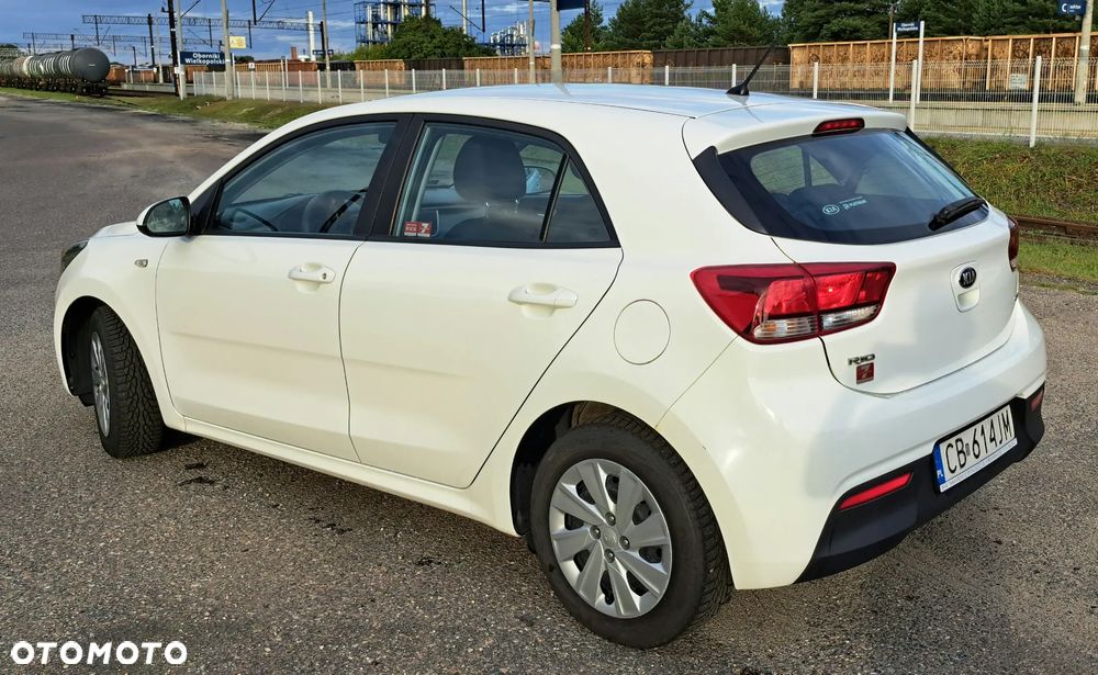 Kia Rio 1.4 crdi L - 4