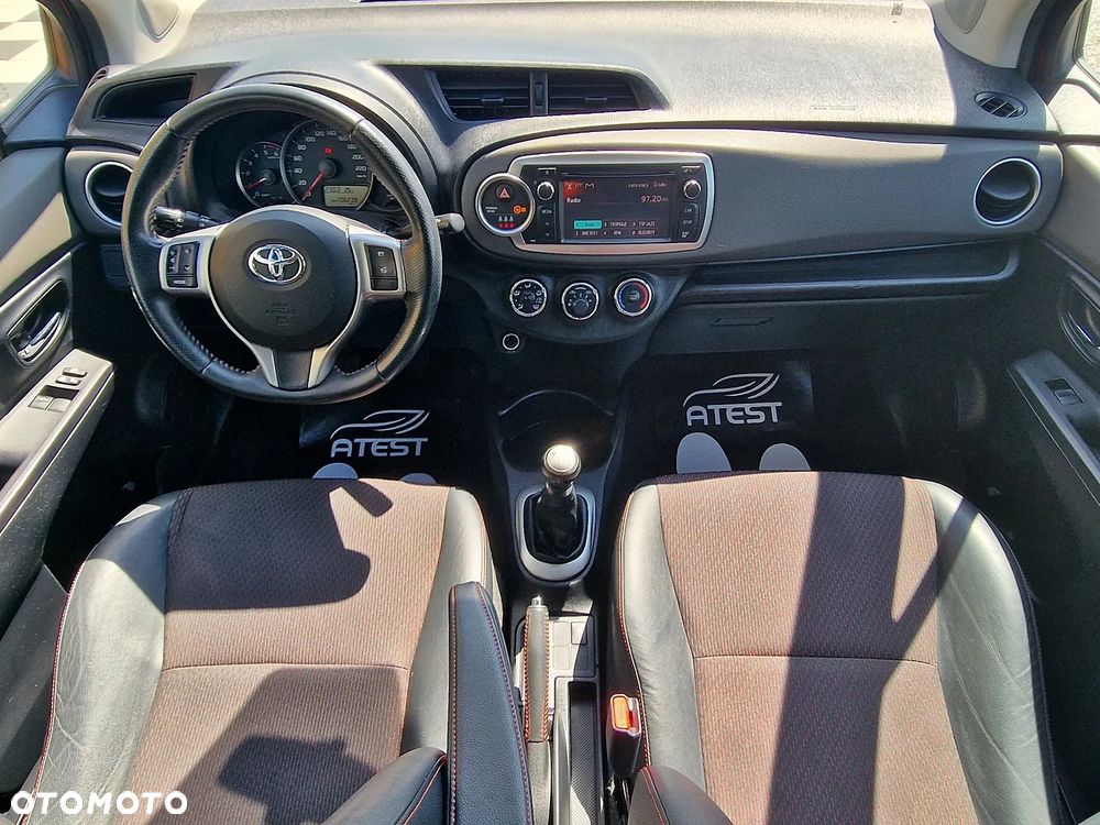 Toyota Yaris 1.4 D-4D Comfort - 9