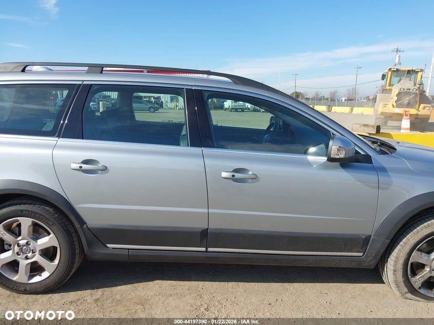 Volvo XC 70 - 6
