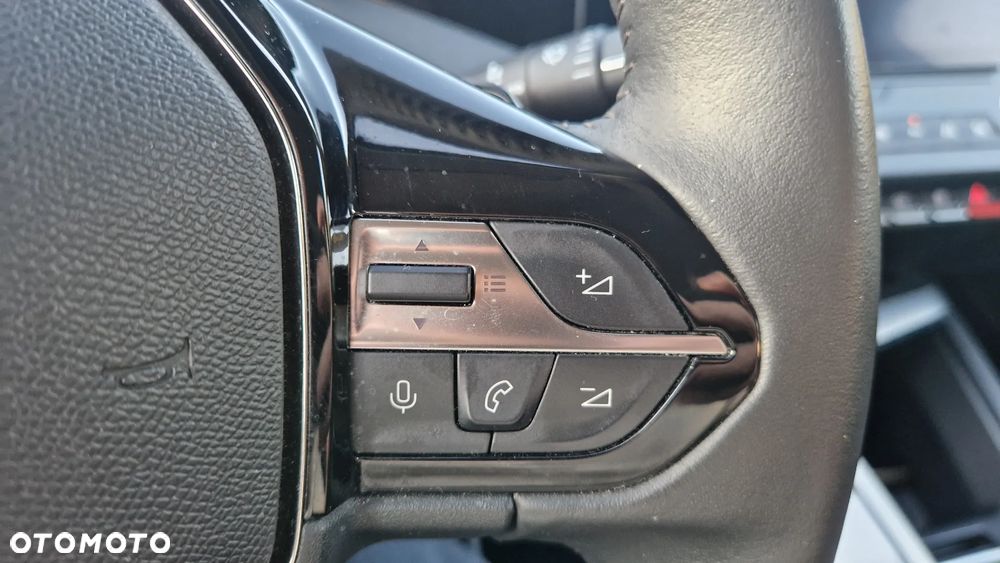 Peugeot 308 1.2 PureTech Active Pack S&S EAT8 - 26