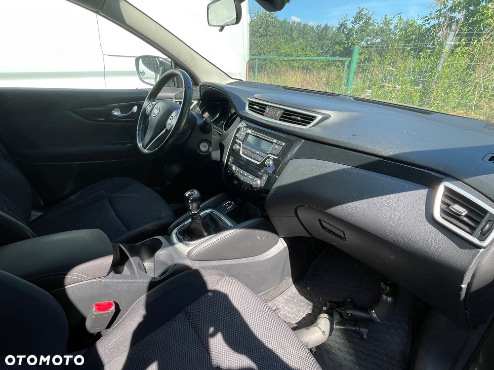 Nissan Qashqai 1.2 DIG-T Tekna EU6 - 5