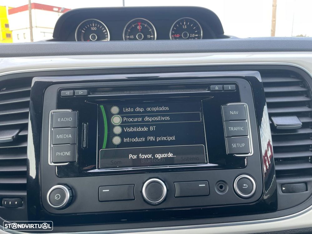 VW New Beetle 1.6 TDi DSG - 20