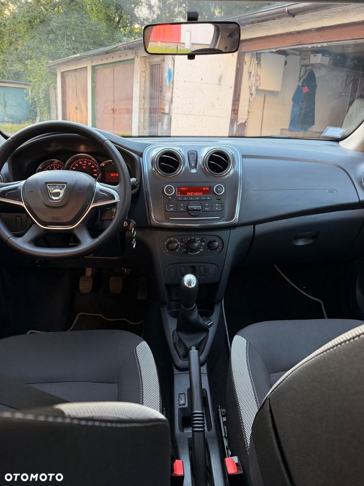 Dacia Sandero SCe 75 Acces - 14
