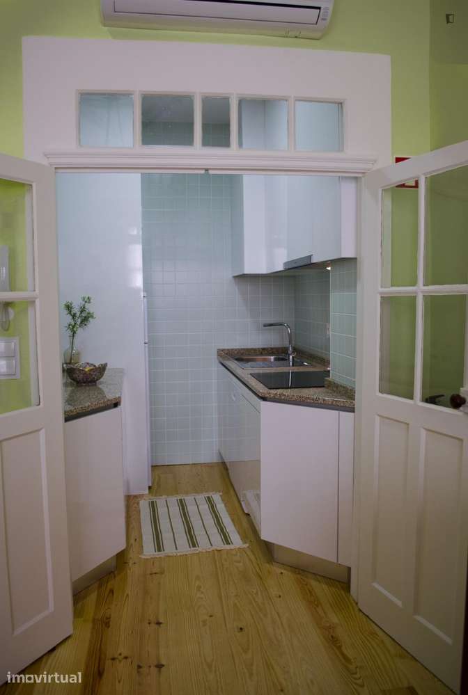 Apartamento com 1 quartos - localizado em Massarelos Porto - Grande imagem: 4/10