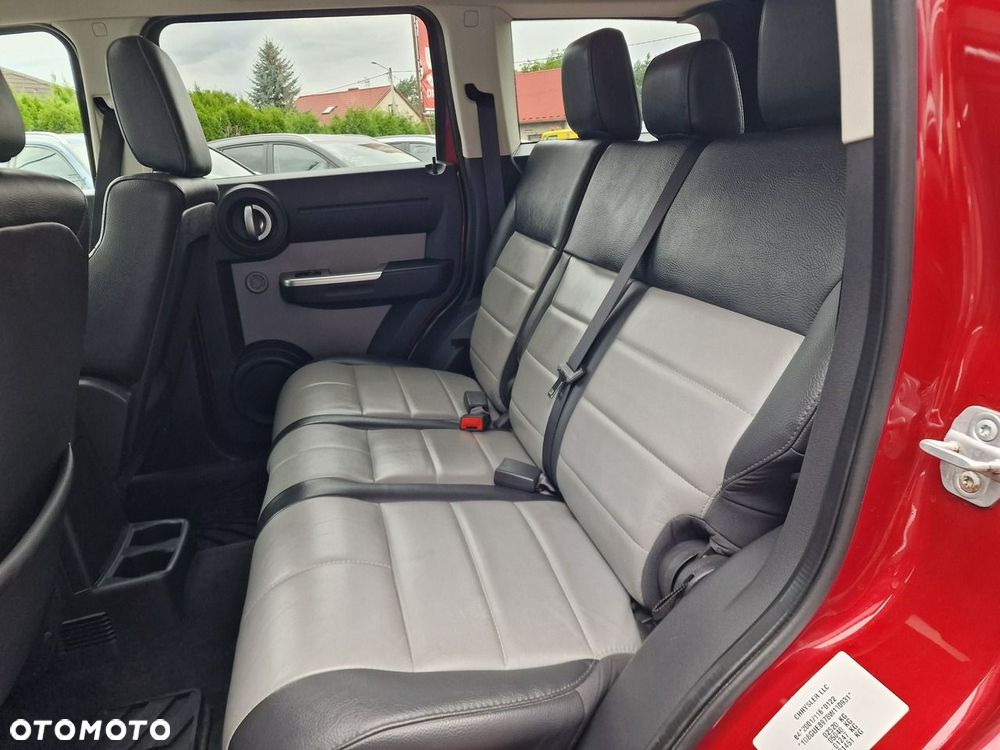Dodge Nitro 2.8 CRD DPF Automatik SXT - 24
