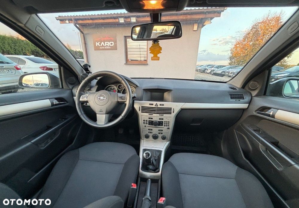 Opel Astra - 18