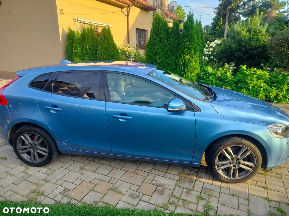 Volvo V40 D2 - 7
