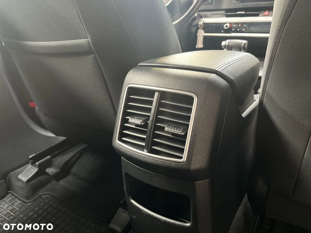 Kia Sportage 1.6 T-GDI MHEV M 2WD DCT - 28