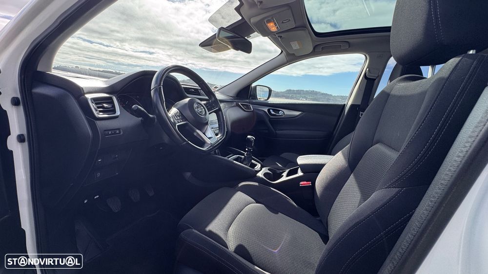 Nissan Qashqai 1.5 dCi N-Connecta - 14
