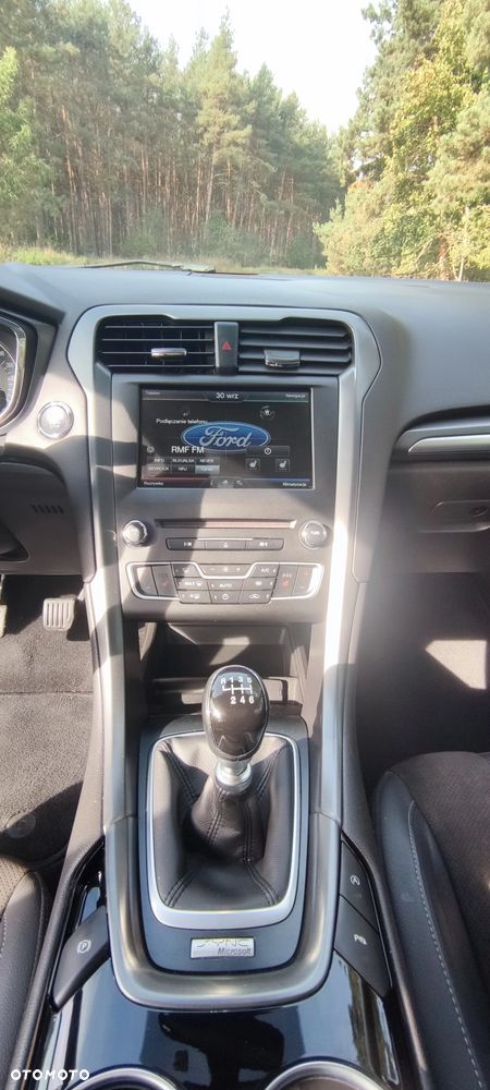 Ford Mondeo - 27