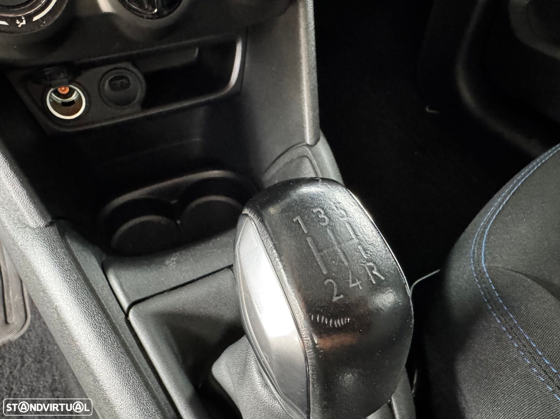 Peugeot 208 PureTech 82 Stop & Start Signature - 16